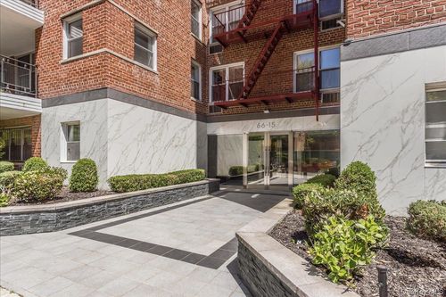 5r-66-15 Thornton Place, New York, NY, 11374 | Card Image