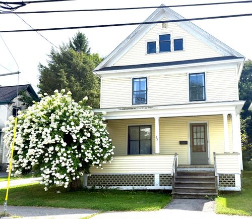 83 Willow St, Augusta, ME, 04330-4718 | Card Image