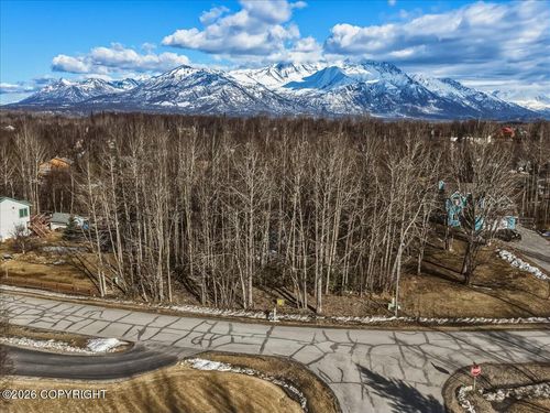 2105 N Kentucky Derby Dr, Palmer, AK, 99645-5710 | Card Image