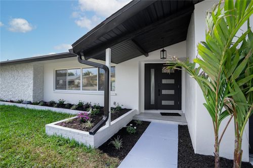 13956 80th Ave, Seminole, FL, 33776-3411 | Card Image