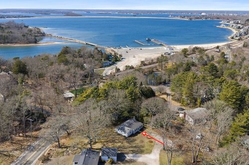 551 Shore Rd, Pocasset, MA, 02559-1702 | Card Image
