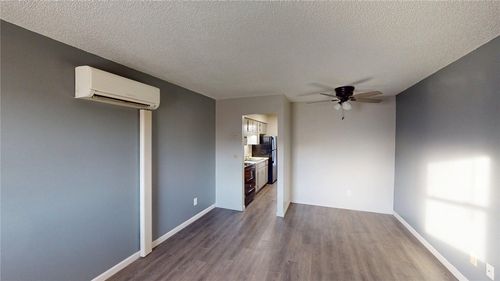 1305 Woodland Dr, Mt Zion, IL, 62549-1259 | Card Image