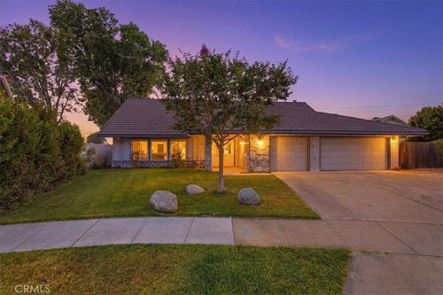 1763 N Maplewood St, Orange, CA, 92865-4517 | Card Image