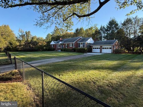 3000 James St, FAIRFAX, VA, 22031-1110 | Card Image