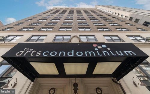 apt-814-1324 Locust St, PHILADELPHIA, PA, 19107-5648 | Card Image