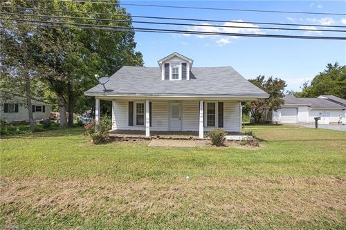 387 New Salem Rd, Randleman, NC, 27317-7816 | Card Image