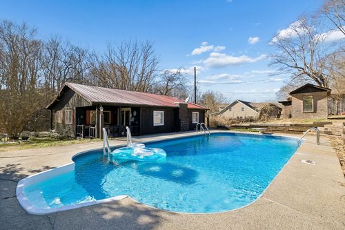 1830 Old Clarksville Pike, Chapmansboro, TN, 37035-5112 | Card Image