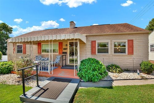 1937 Raymond Ave, Latrobe, PA, 15650-3045 | Card Image