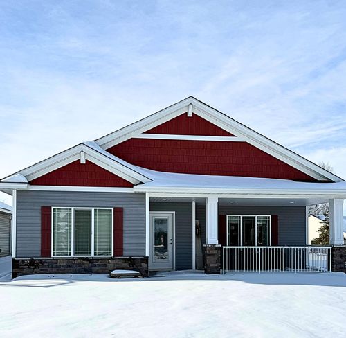 801 Golden Way Nw, Isanti, MN, 55040-6509 | Card Image