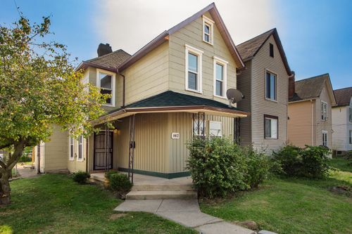 842 Saint Clair Ave, Columbus, OH, 43201-3018 | Card Image
