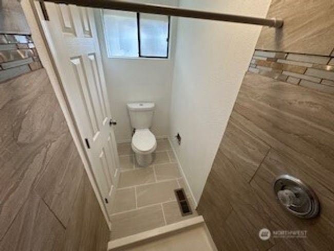 529 Sw 324 Th St, House other with 3 bedrooms, 2 bathrooms and 2 parking in Federal Way WA | Image 19