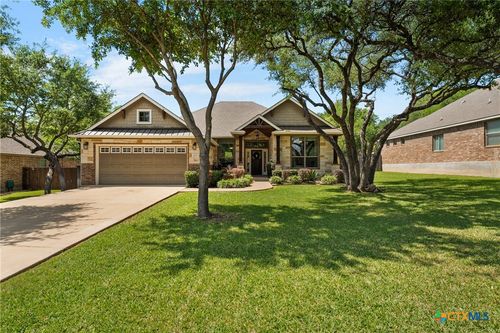 2405 Twin Ridge Ct, Belton, TX, 76513-1390 | Card Image