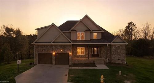 3799 Peony Way, Clemmons, NC, 27012-9681 | Card Image