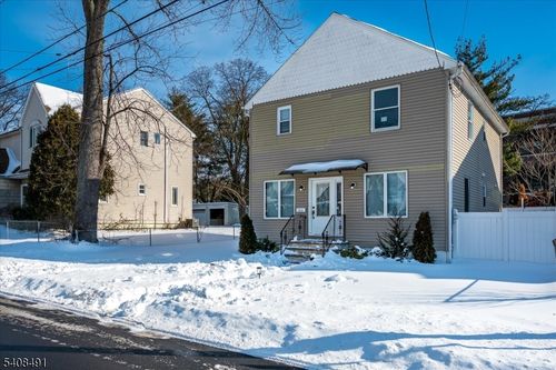 162 Brower Ave, Edison, NJ, 08837-2840 | Card Image