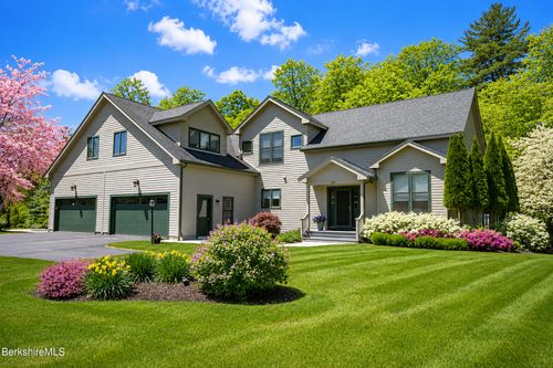 650 Mallard Ln, Lee, MA, 01238-9700 | Card Image
