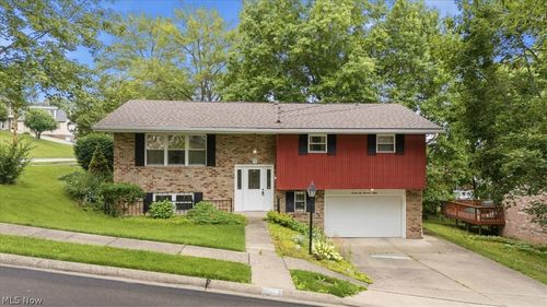 2608 Capital Drive, Parkersburg, WV, 26101 | Card Image