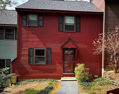 d3-974 Hard Road, Hartford, VT, 05009 | Card Image