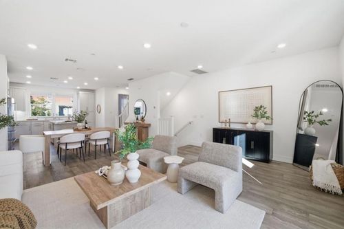 2235 Mora Pl, Mountain View, CA, 94040-6207 | Card Image