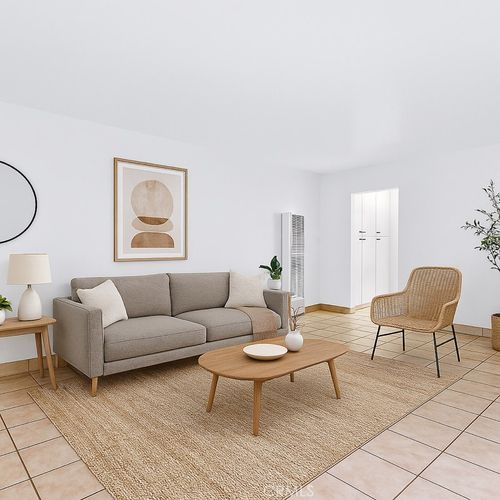 apt-2-7000 S La Cienega Blvd, Inglewood, CA, 90302-4152 | Card Image