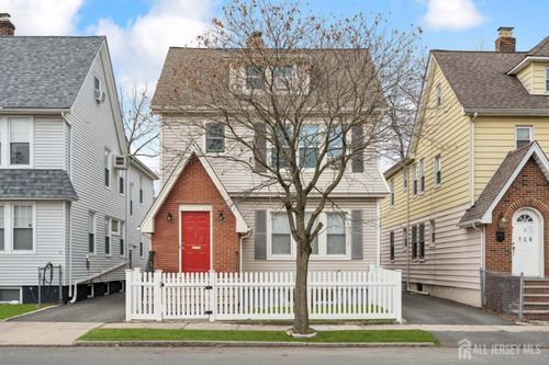 193 Hoffman Blvd, East Orange, NJ, 07017-5010 | Card Image