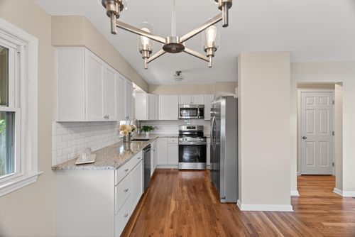 1729 Huy Rd, Columbus, OH, 43224-3551 | Card Image