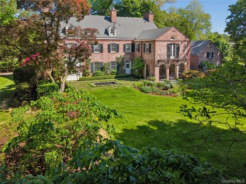 1384 Park Ln, Pelham, NY, 10803-3514 | Card Image