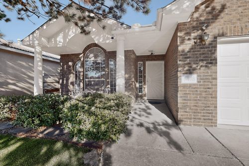 8408 San Tesoro St Ne, Albuquerque, NM, 87113-2800 | Card Image