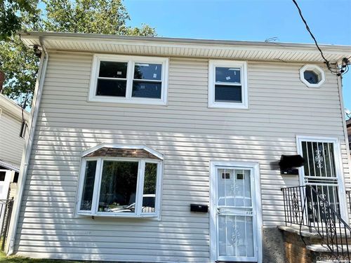 2-256-15 58th Ave, Little Neck, NY, 11362-2146 | Card Image