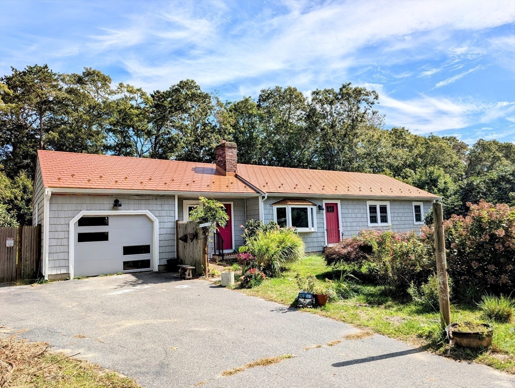 Alder Ln, Harwich, MA 02645