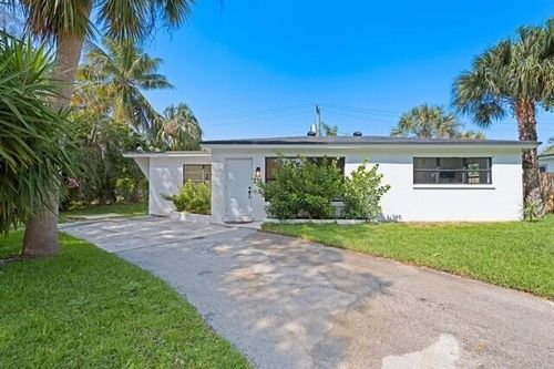235 Ne 20th St, Boca Raton, FL, 33431-8013 | Card Image