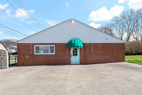 3140 Oregon Dr, Lower Burrell, PA, 15068-2833 | Card Image