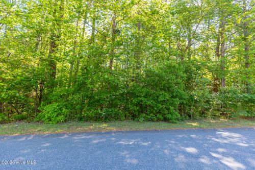 305 Kingswood Cir, Pinehurst, NC, 28374-6971 | Card Image