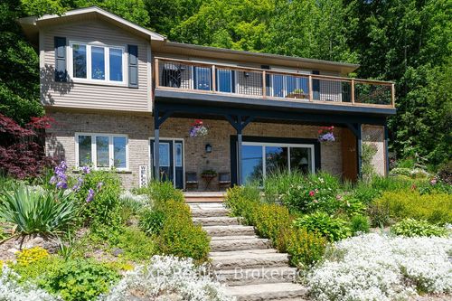 149 Mallory Beach Rd, South Bruce Peninsula, ON, N0H2T0 | Card Image