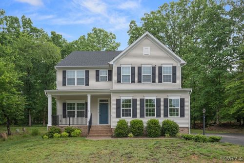 8136 Fedora Dr, Chesterfield, VA, 23838-6288 | Card Image