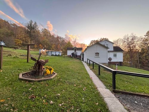 21 Wilson St N, Belington, WV, 26250 | Card Image