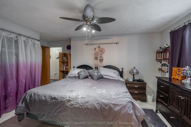 479 William St, House other with 3 bedrooms, 3 bathrooms and 4 parking in Saint Clair ON | Image 14
