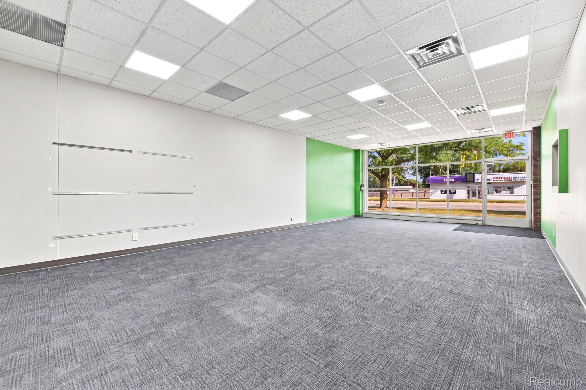 Commercial Lease in Taylor 4