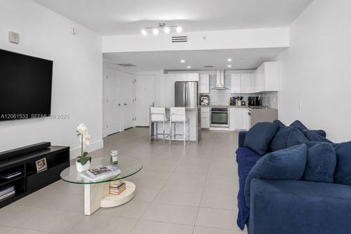 1418-1600 Ne 1st Ave, Miami, FL, 33132-1240 | Card Image