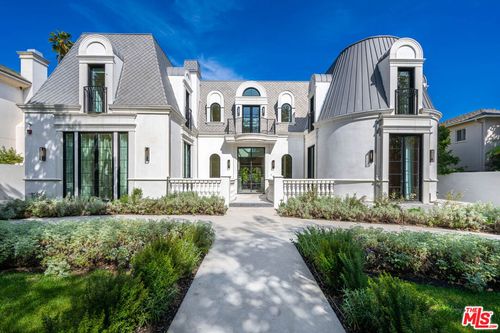 616 N Alpine Dr, Beverly Hills, CA, 90210-3304 | Card Image