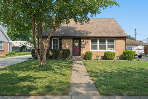 10919 Mcvicker Ave, Chicago Ridge, IL, 60415-2259 | Card Image