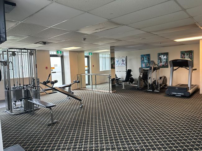 1406 - 300 Webb Dr, Condo with 3 bedrooms, 2 bathrooms and 1 parking in Mississauga ON | Image 28