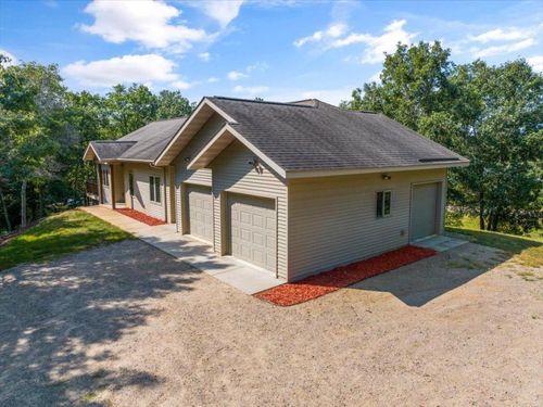 11423 Fawn Lake Rd, Breezy Point, MN, 56472-3945 | Card Image