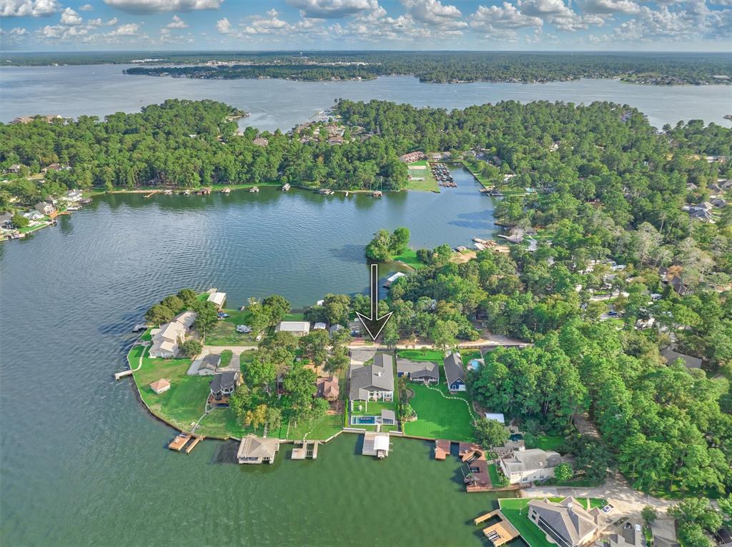 Brookhaven Dr, Montgomery, TX 77356