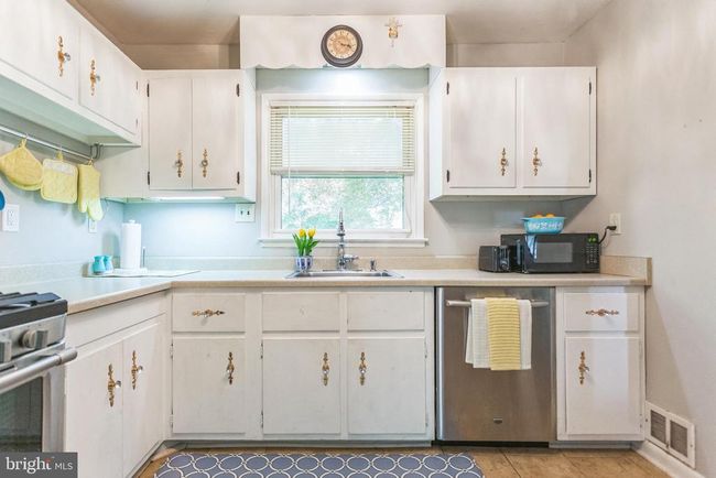 1590 Daws Rd, House other with 4 bedrooms, 2 bathrooms and null parking in BLUE BELL PA | Image 12