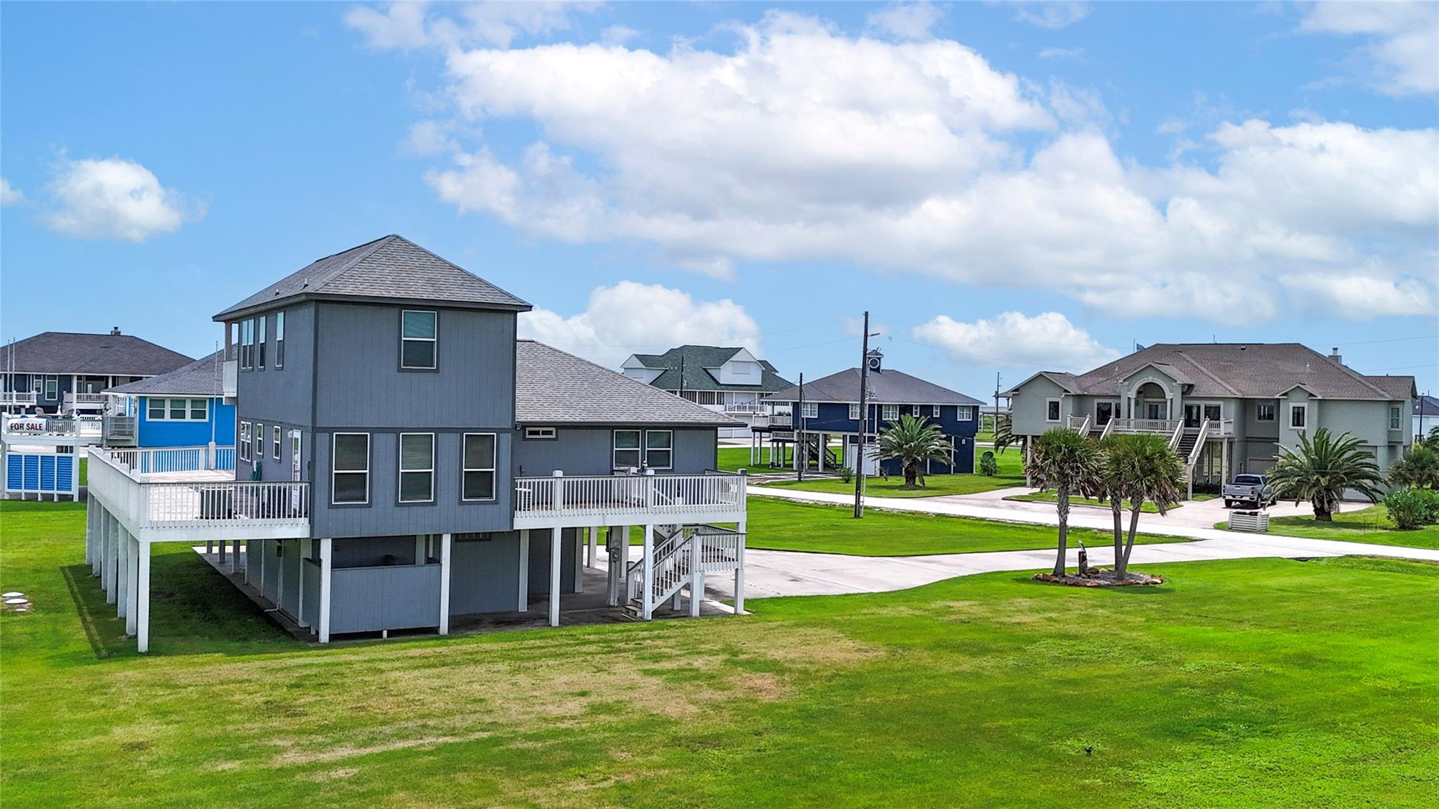 Residential in Crystal Beach 5