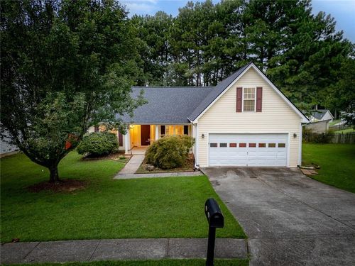 1820 Fort Daniels Trl, Dacula, GA, 30019-4887 | Card Image