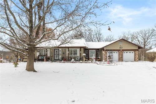 213 Lincoln Ln, Winfield, MO, 63389-3022 | Card Image