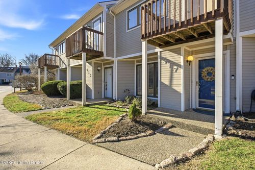 417 Ledgeview Park Dr, Louisville, KY, 40206-2880 | Card Image