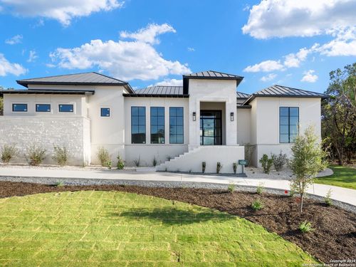 71 Via Aragon, San Antonio, TX, 78257-1739 | Card Image