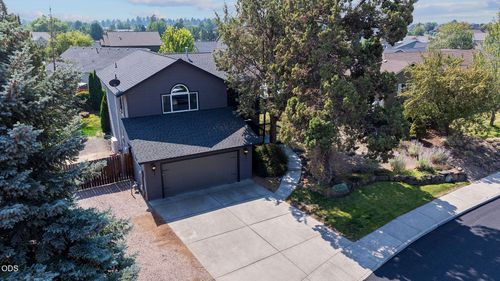 2350 Sw Indian Ave, Redmond, OR, 97756-8090 | Card Image